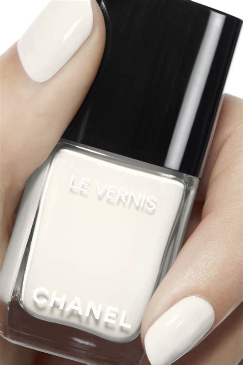 chanel vernis blanc ecume|CHANEL Official Website.